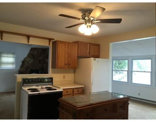 68 Pequot Point Road Westfield, MA 01085 - Photo 6 of 28