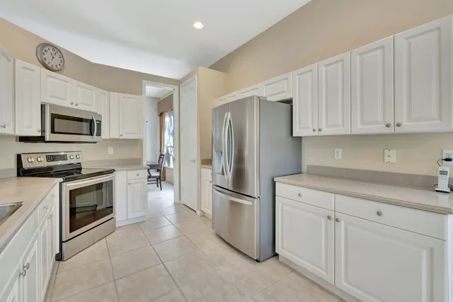 $299,000 | 7194 Southport Drive, Boynton Beach, FL 33472