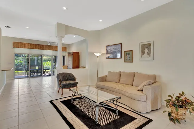 $299,000 | 7194 Southport Drive, Boynton Beach, FL 33472