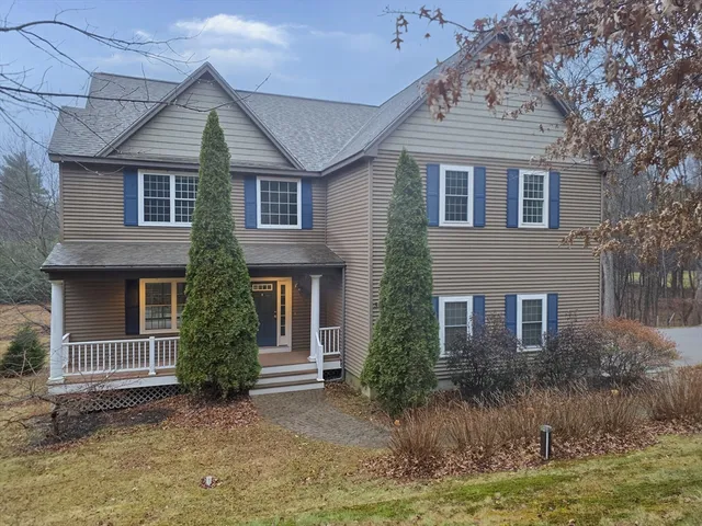 $585,000 | 345 New Boston Road, Sturbridge, MA 01566