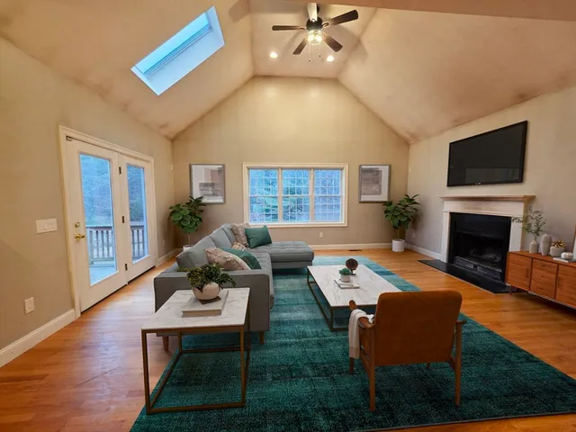 $585,000 | 345 New Boston Road, Sturbridge, MA 01566