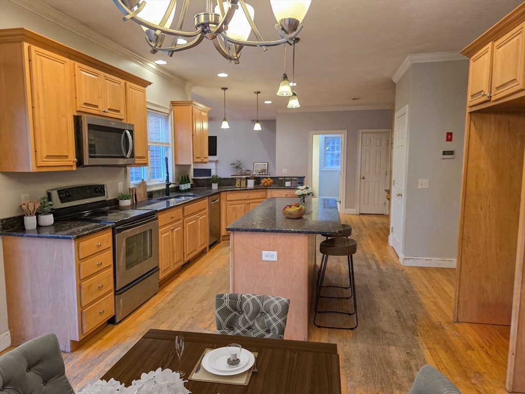 345 New Boston Road Sturbridge, MA 01566 - Photo 9 of 28 Gallery Image 9