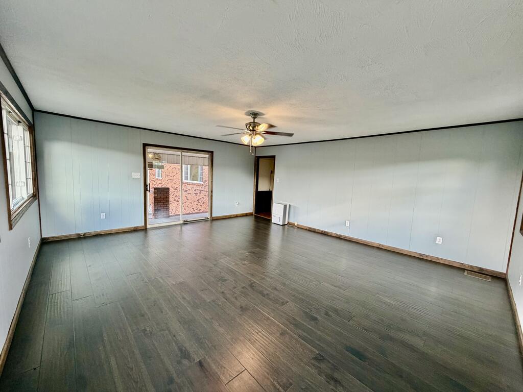 8974 Thompson Valley Road Tazewell, VA 24651 - Photo 21 of 35 Gallery Image 21