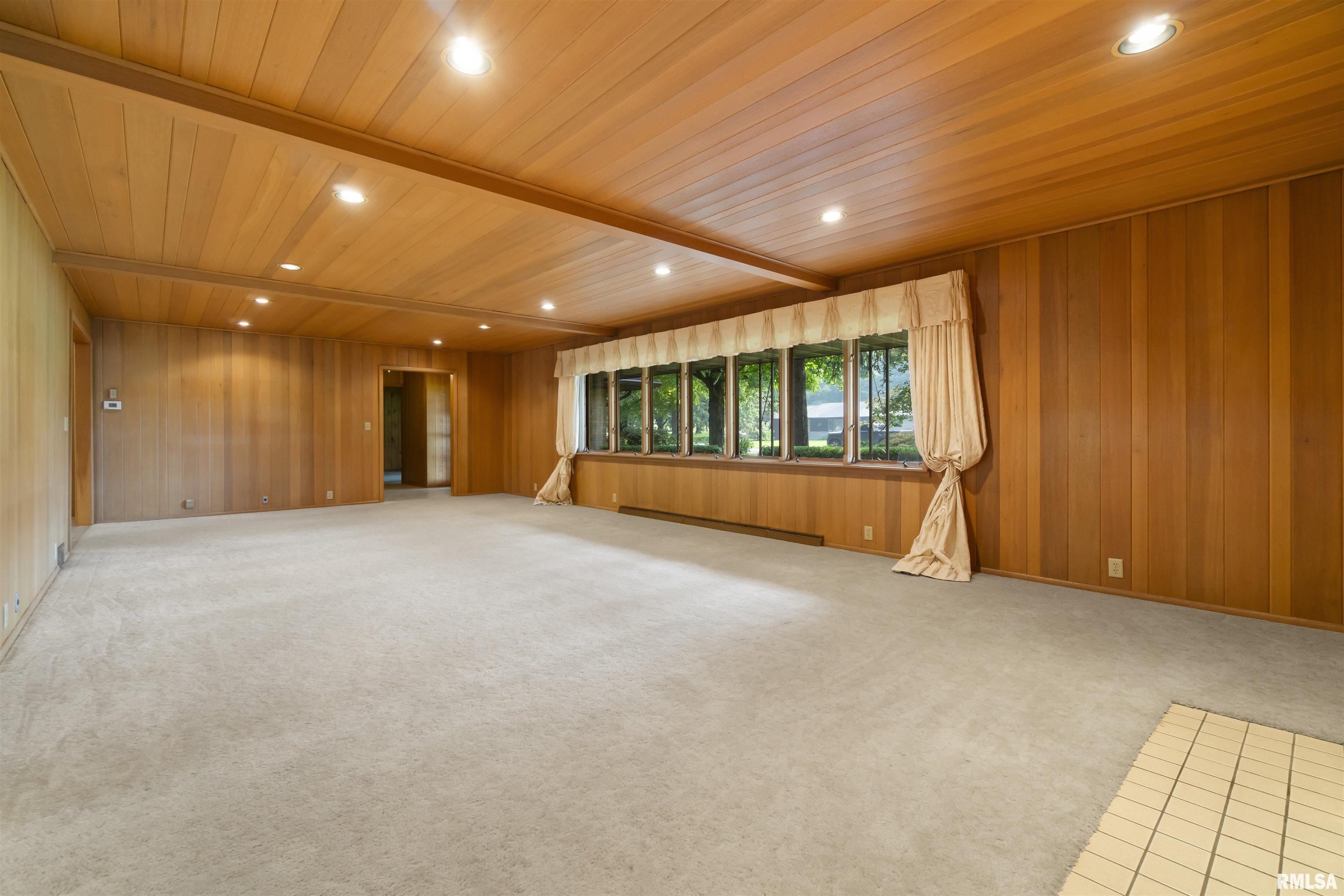 205 North Ida Street Lacon, IL 61540 - Photo 15 of 92