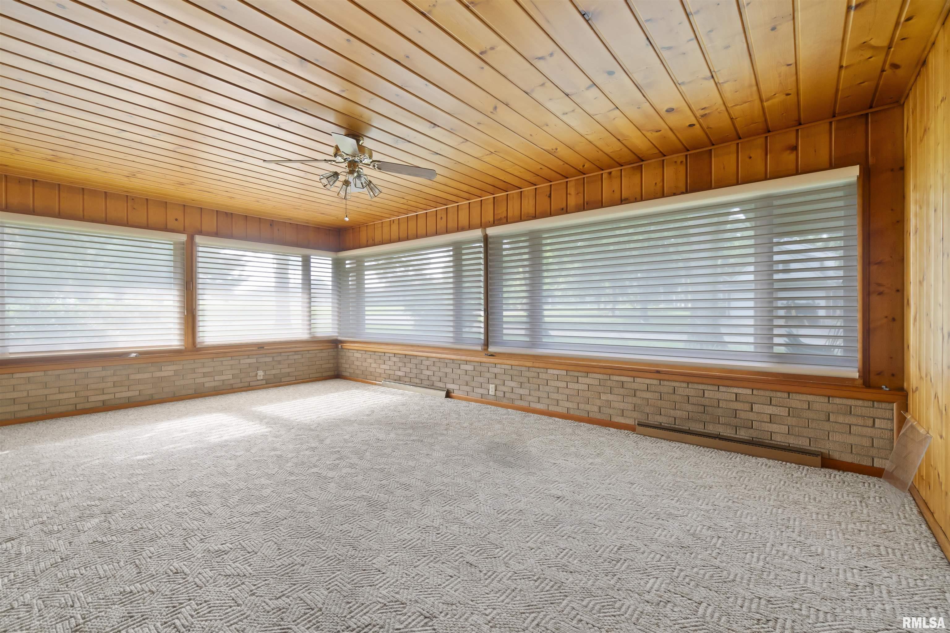 205 North Ida Street Lacon, IL 61540 - Photo 16 of 92