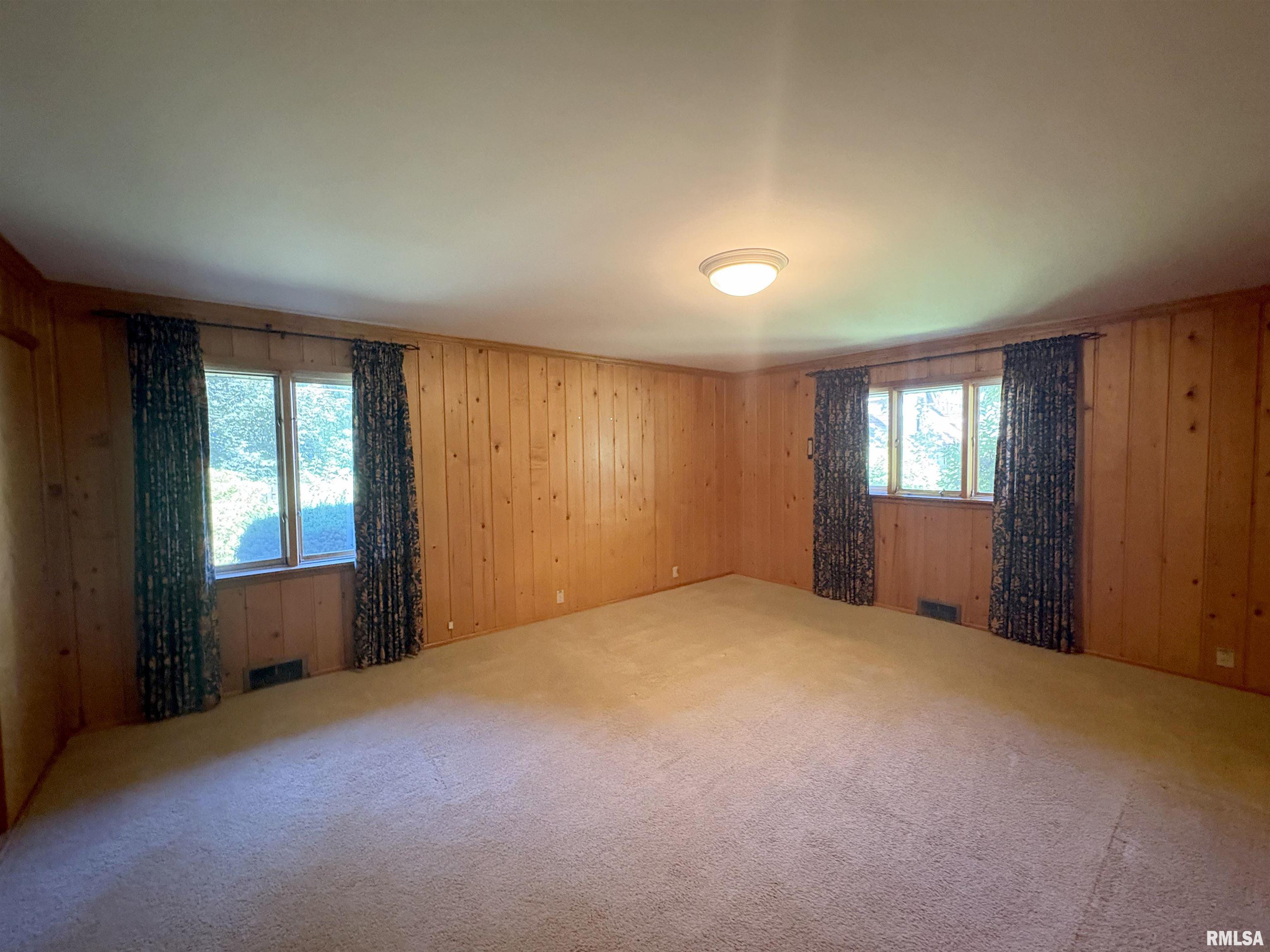 205 North Ida Street Lacon, IL 61540 - Photo 33 of 92