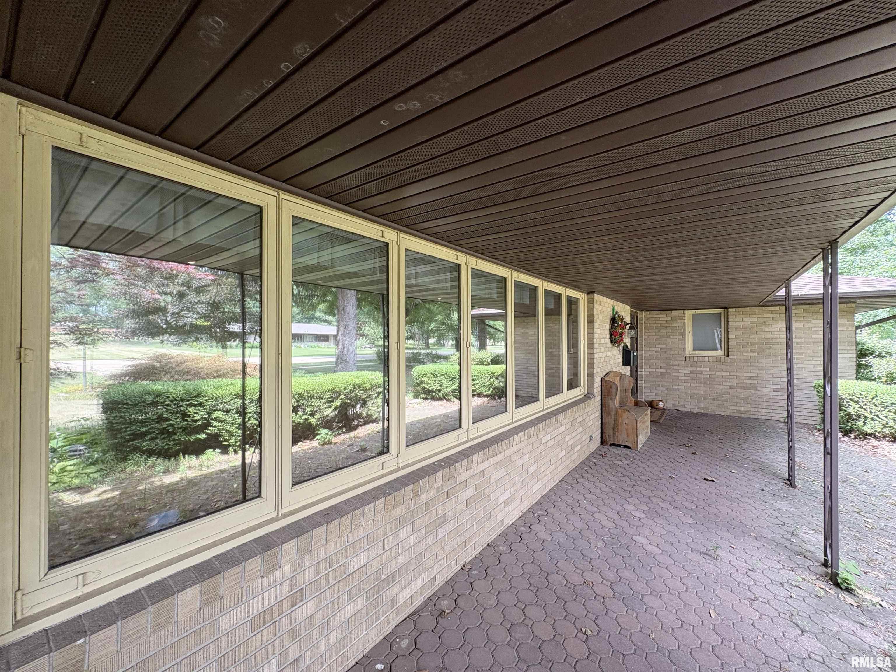 205 North Ida Street Lacon, IL 61540 - Photo 4 of 92