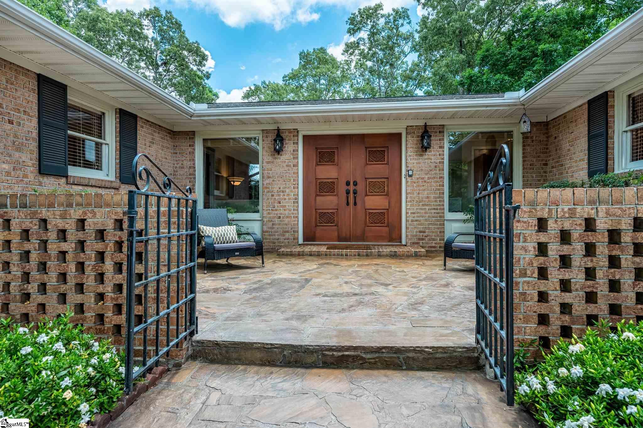 141 Greybridge Road Pelzer, SC 29669 - Photo 4 of 33 Gallery Image 4
