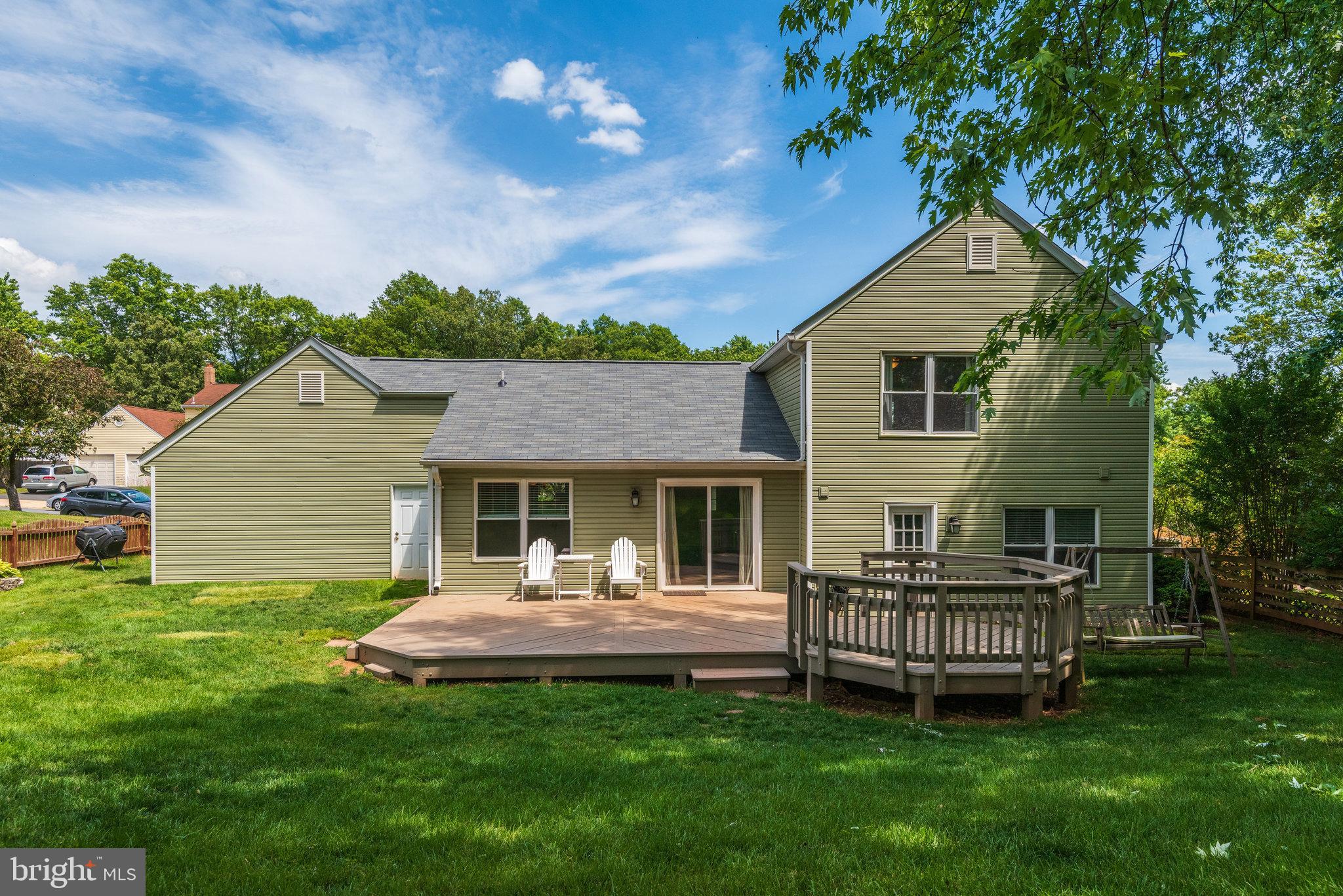311 Silver Ridge Drive Sterling, VA 20164 - Photo 42 of 43 Gallery Image 42