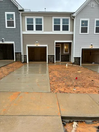 $1,825 | 139 Aster Bloom Lane, Raleigh, NC 27610