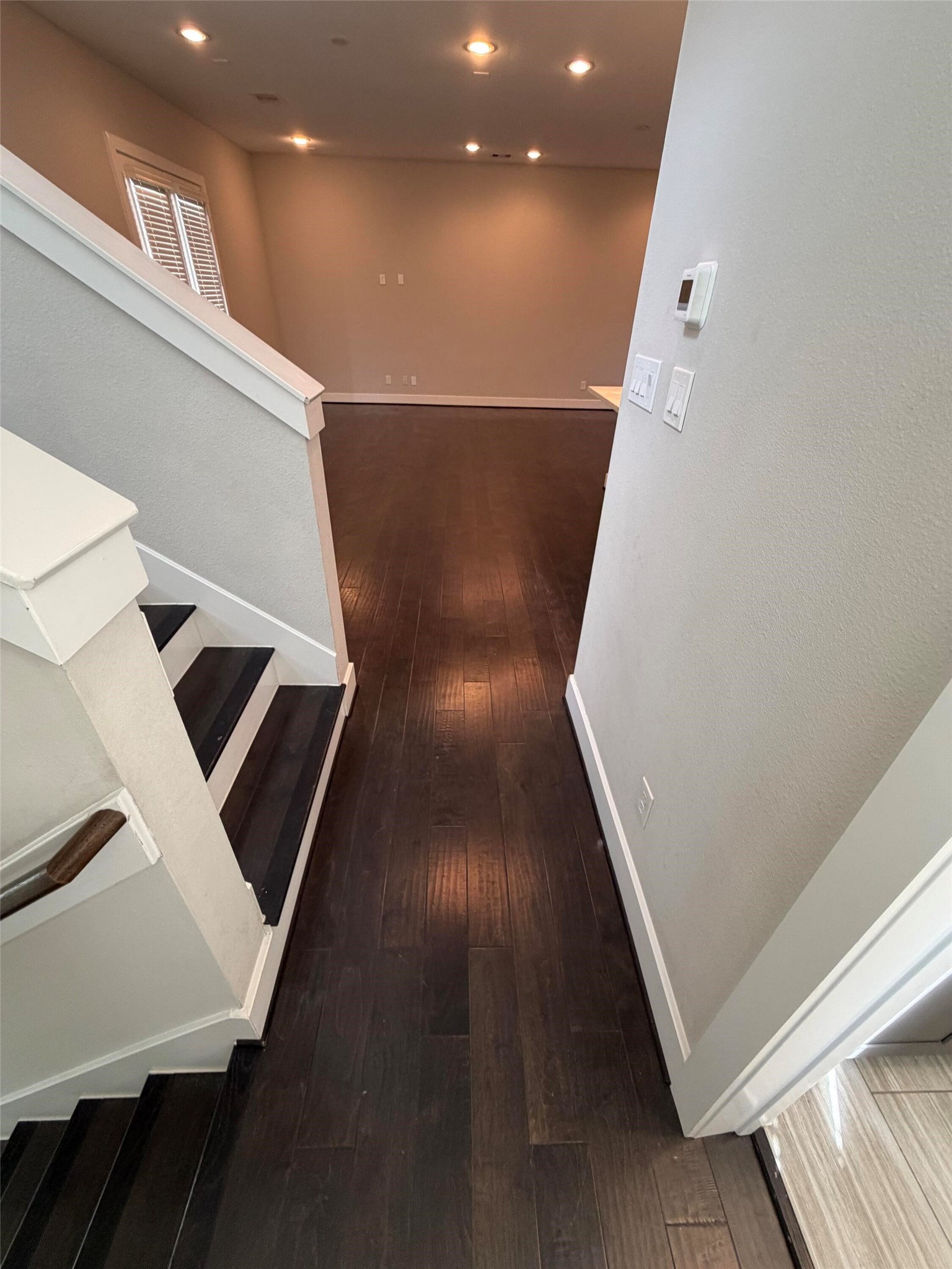 10806 Warwana Road, Unit A Houston, TX 77043 - Photo 13 of 37 a view of entryway