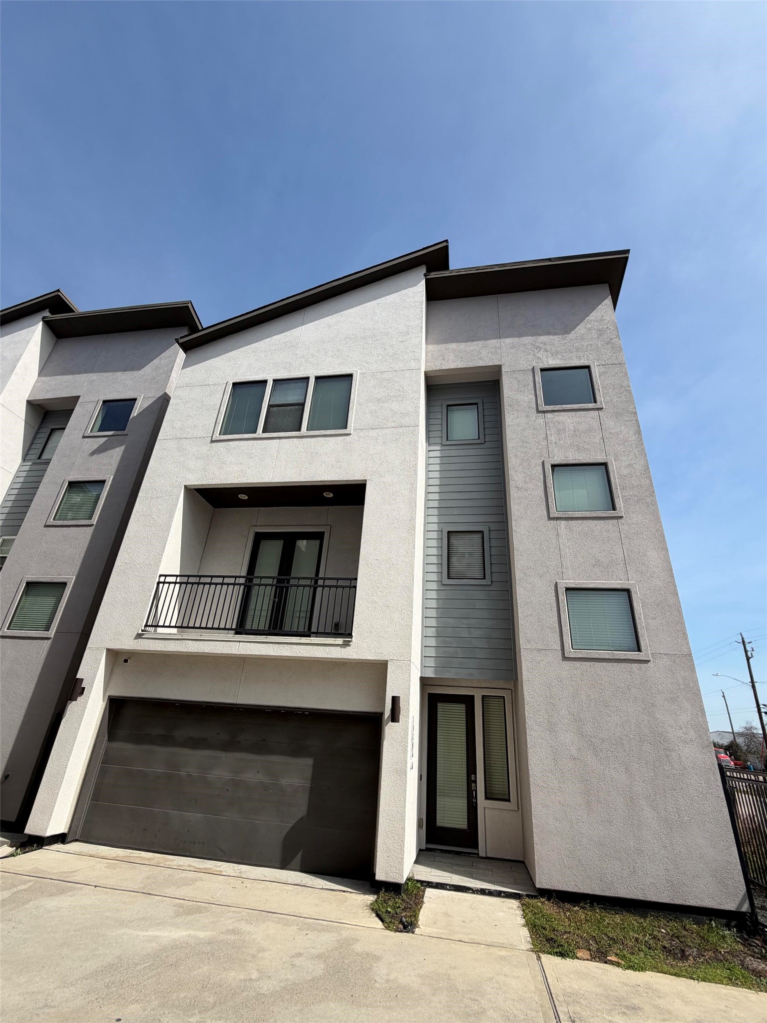 10806 Warwana Road, Unit A Houston, TX 77043 - Photo 2 of 37 a house view with a outdoor space