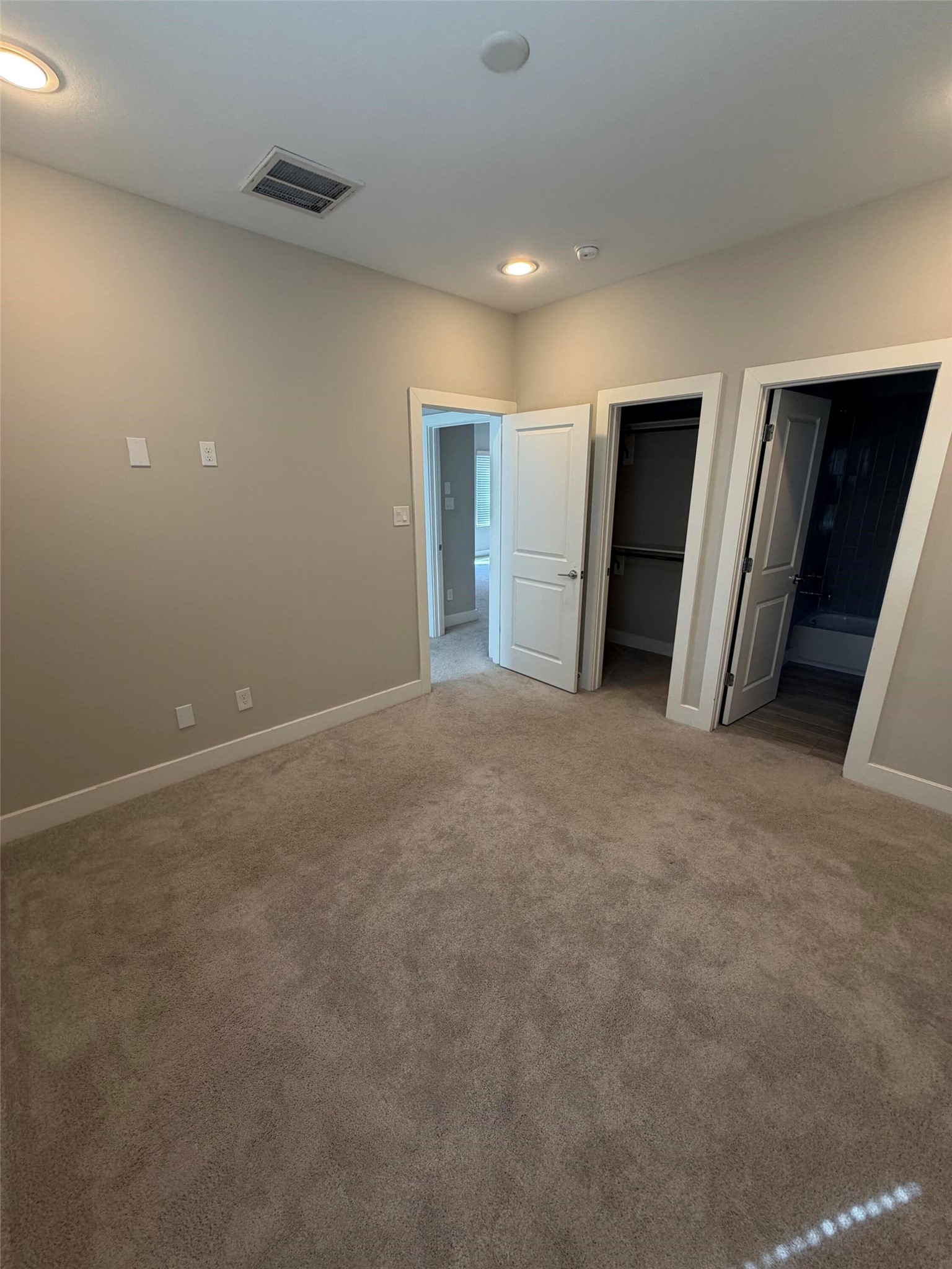 10806 Warwana Road, Unit A Houston, TX 77043 - Photo 27 of 37 a view of empty room
