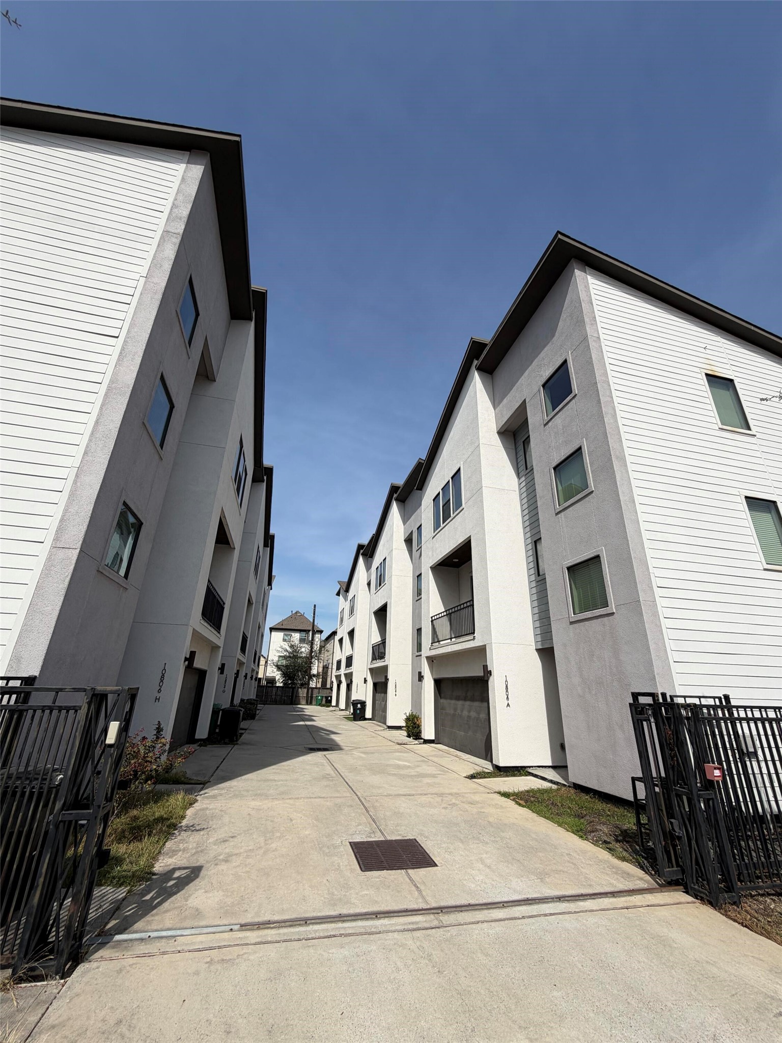 10806 Warwana Road, Unit A Houston, TX 77043 - Photo 3 of 37 a view of a house with a outdoor space