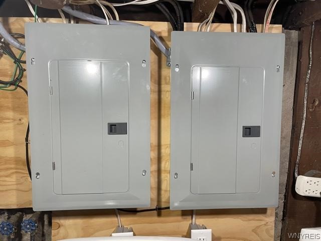 35 Danforth Street Buffalo, NY 14213 - Photo 9 of 12