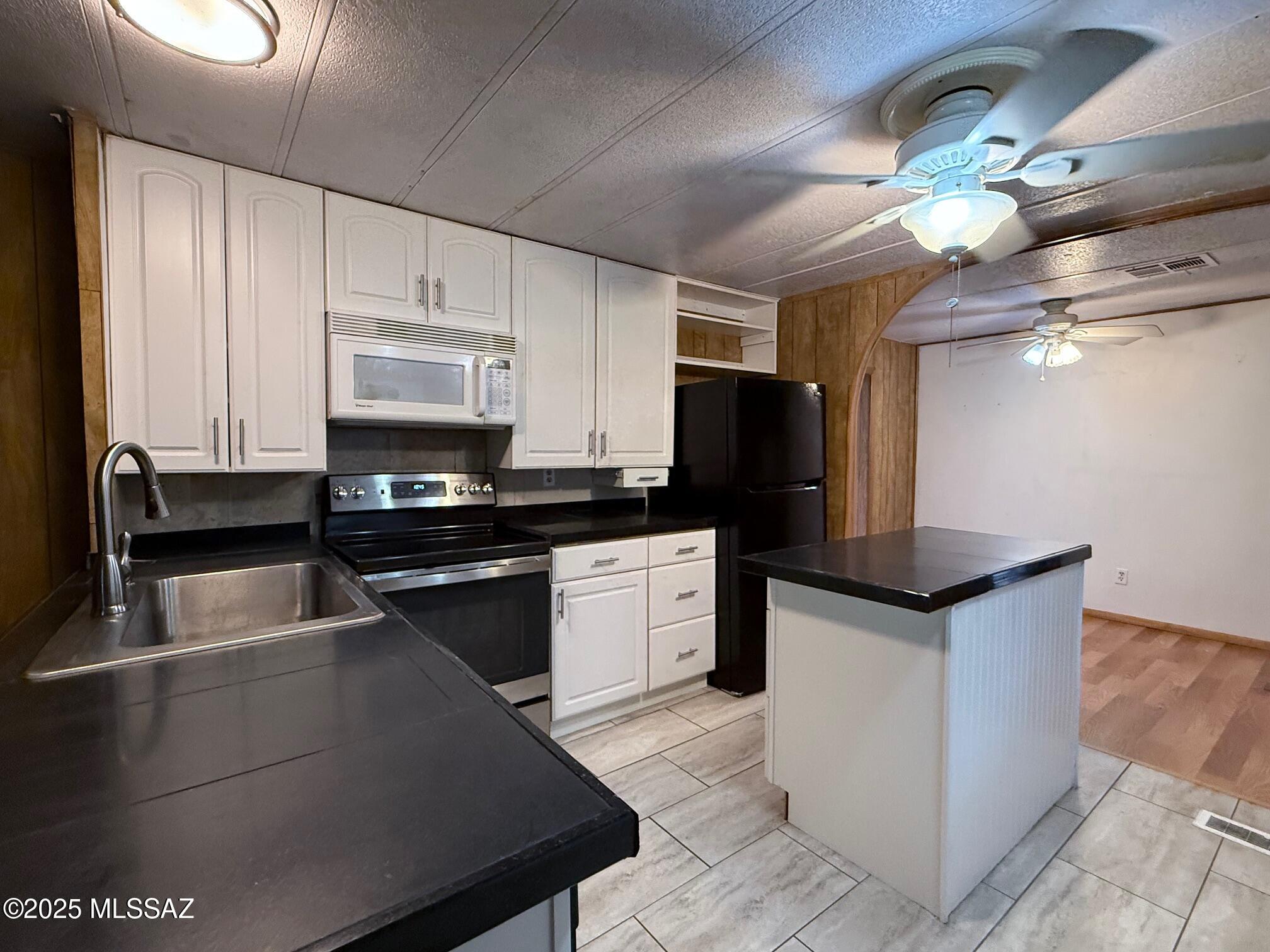 182 North Warren Road Benson, AZ 85602 - Photo 16 of 48 Gallery Image 16
