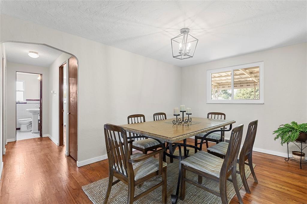 3521 Willett Road Pittsburgh, PA 15227 - Photo 7 of 29 Gallery Image 7