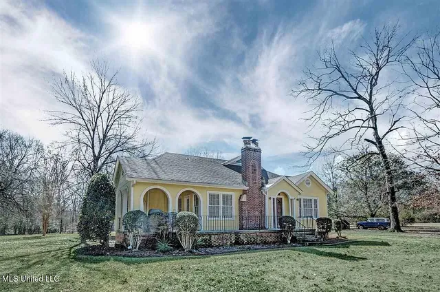 $375,000 | 3521 McFarland Road, Raymond, MS 39154