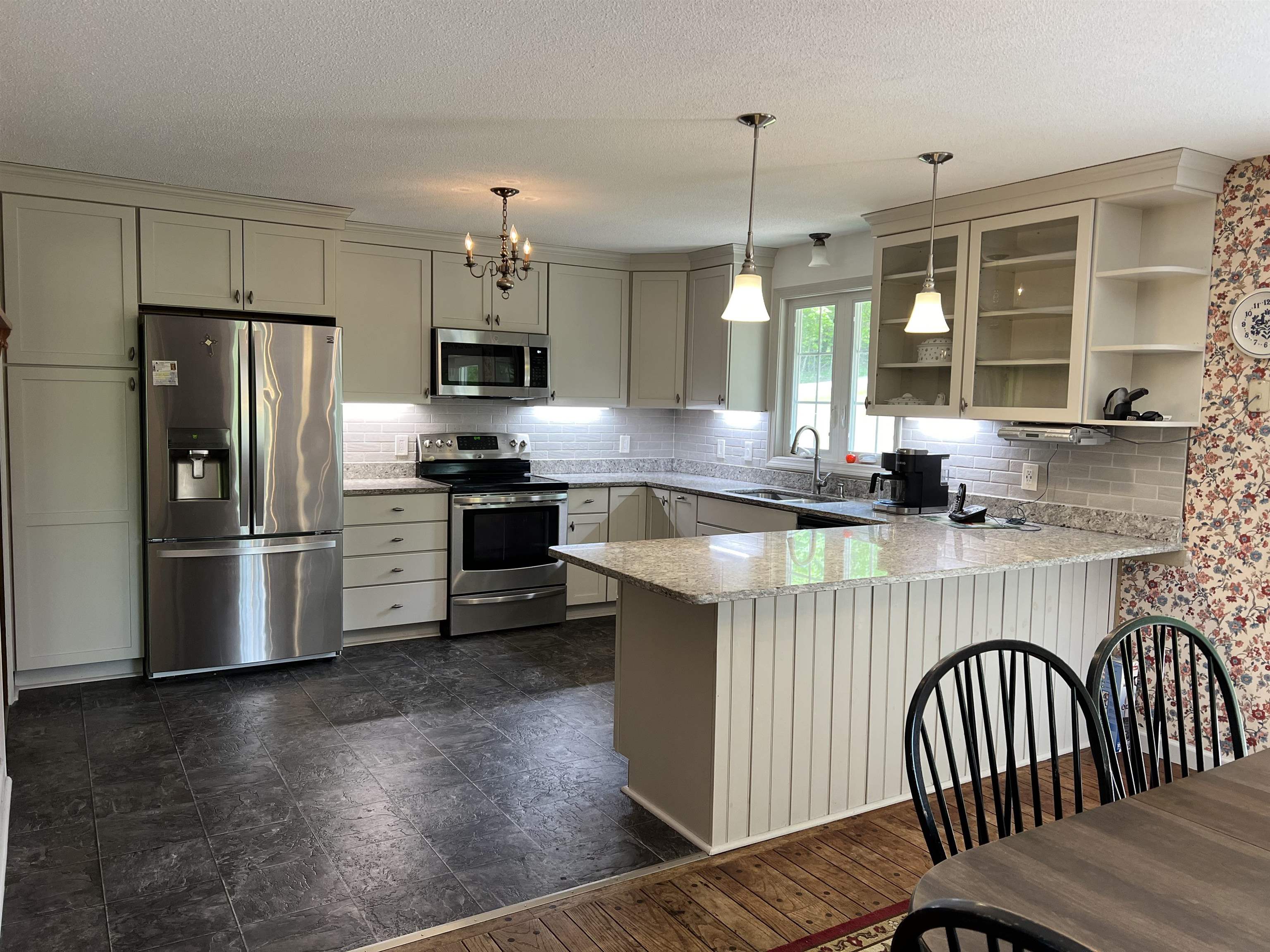 260 Hillside Road Wallingford, VT 05773 - Photo 6 of 39 Gallery Image 6