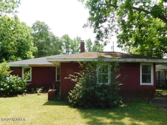 215 Seventh Street Ayden, NC 28513 - Photo 2 of 10 DSCN9048 (2)