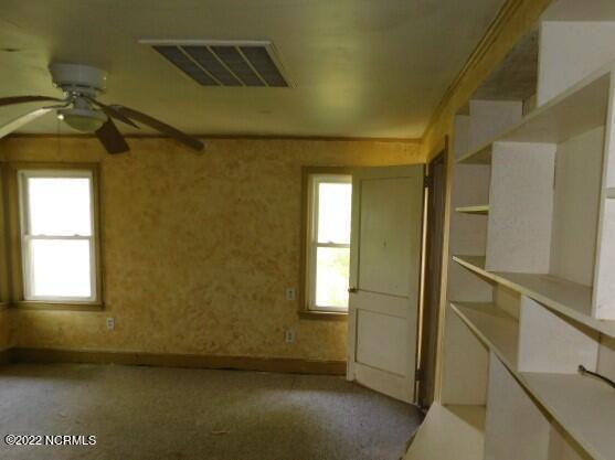 215 Seventh Street Ayden, NC 28513 - Photo 9 of 10 DSCN9067 (2)