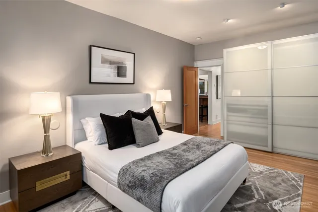 $1,149,950 | 1807 11th Avenue West, Seattle, WA 98119