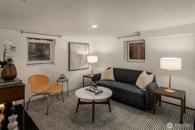 $1,149,950 | 1807 11th Avenue West, Seattle, WA 98119