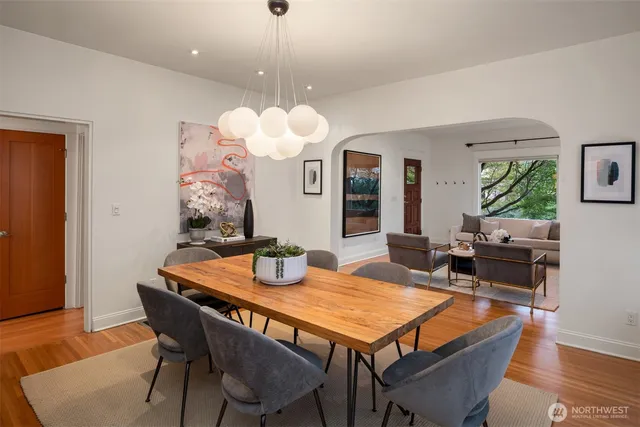 $1,149,950 | 1807 11th Avenue West, Seattle, WA 98119