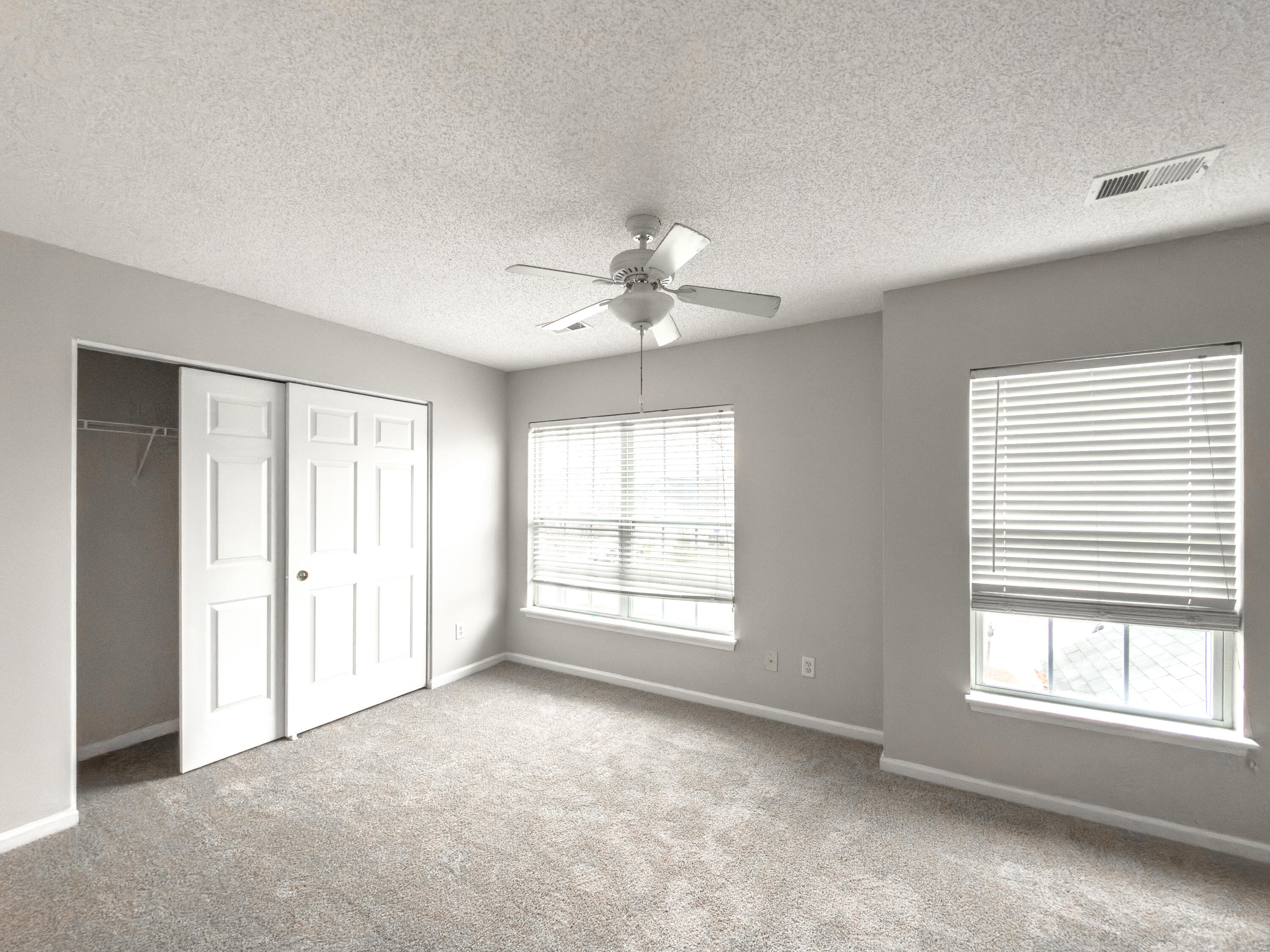 440 Dovetail Circle Summerville, SC 29483 - Photo 16 of 29 IMG_1035