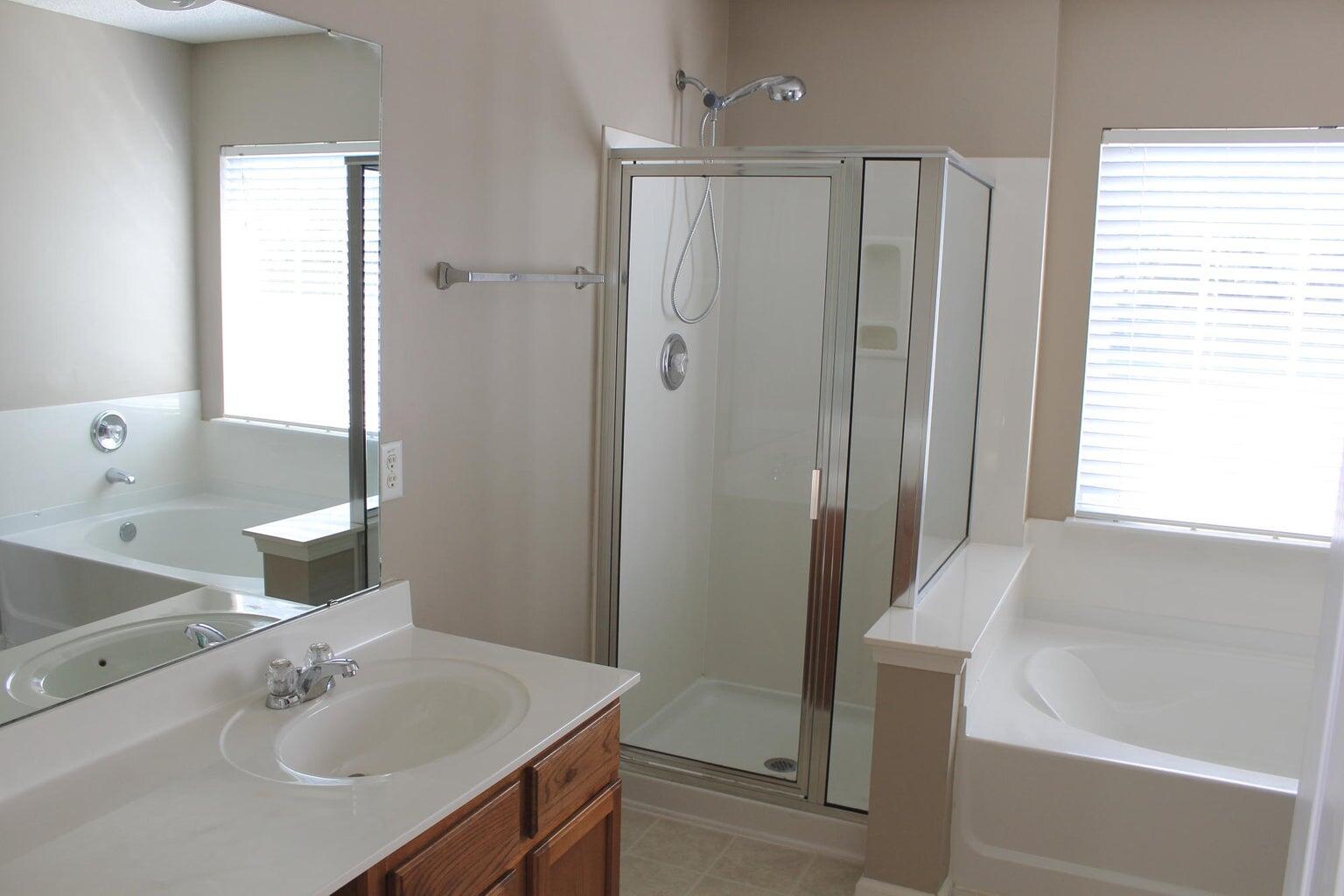 440 Dovetail Circle Summerville, SC 29483 - Photo 23 of 29 440 master bath