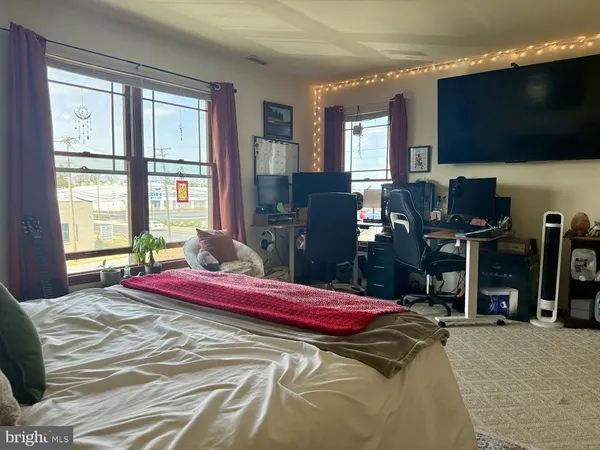 $2,300 | 507 North Main Street, Glassboro, NJ 08028