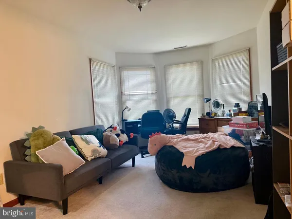 $2,300 | 507 North Main Street, Glassboro, NJ 08028