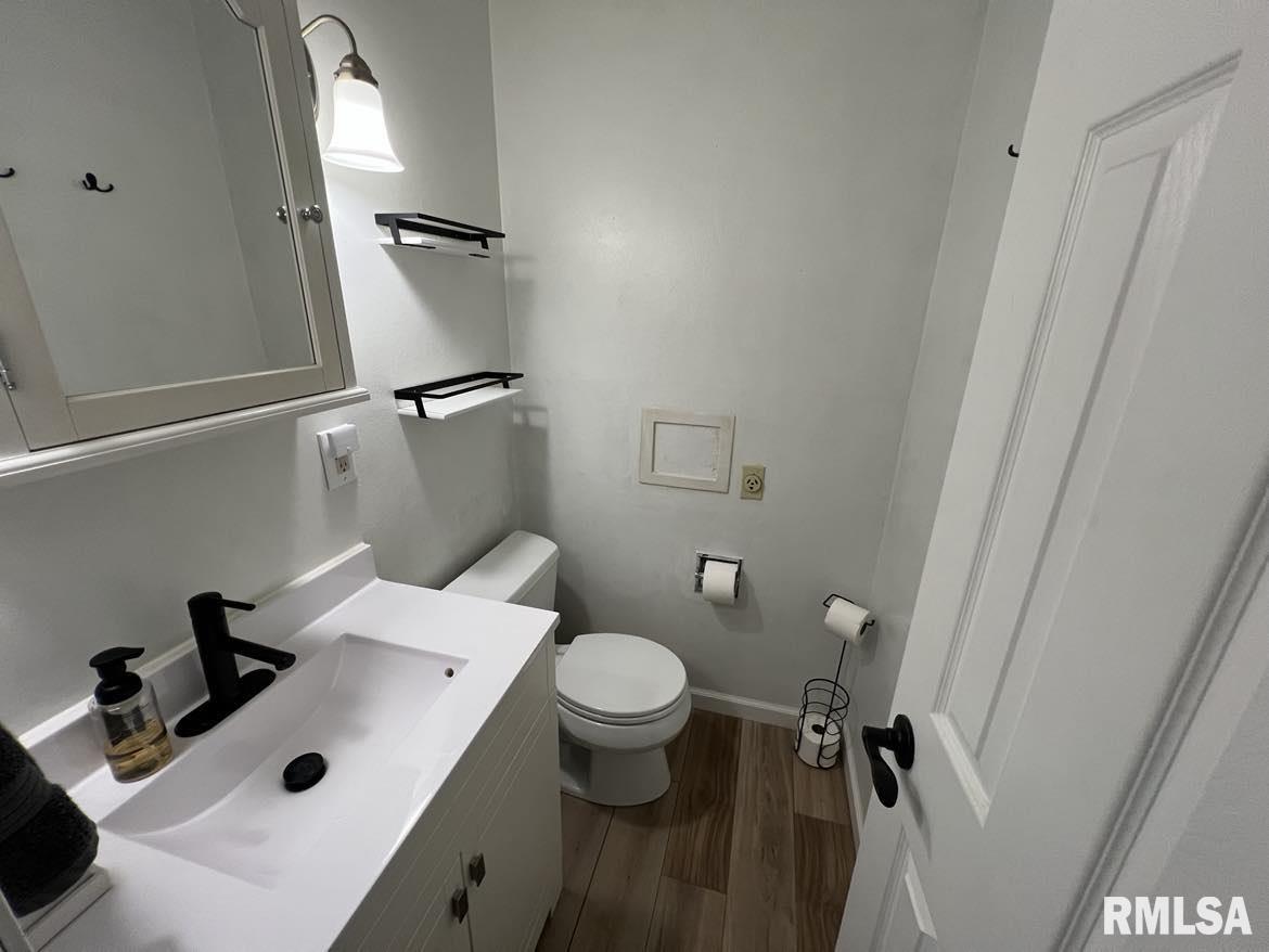 124 Harmony Lane Macomb, IL 61455 - Photo 11 of 23