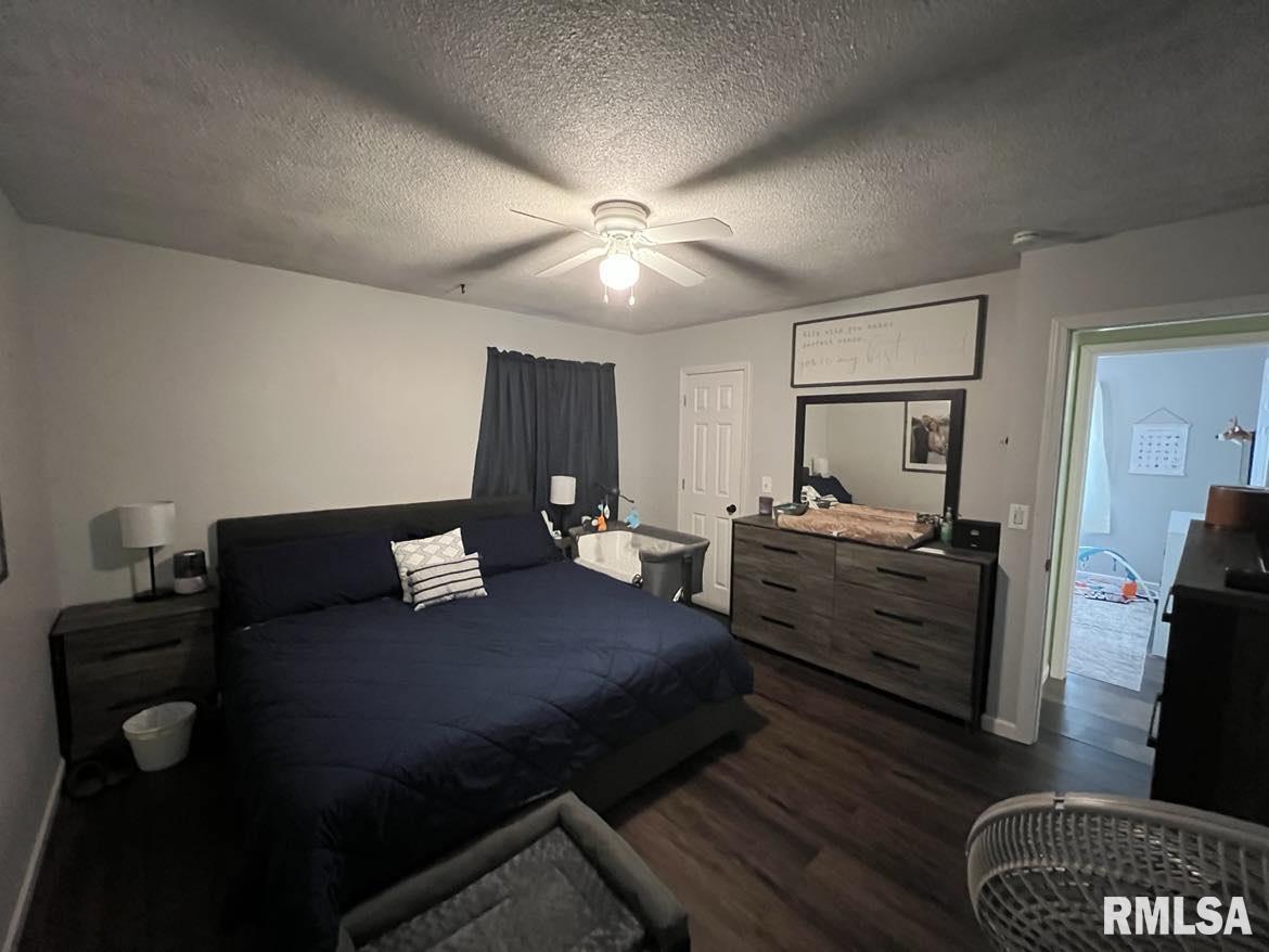 124 Harmony Lane Macomb, IL 61455 - Photo 9 of 23