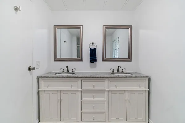 $235,000 | 113 Northwest 52nd Court, Deerfield Beach, FL 33064