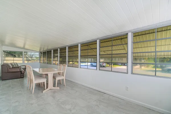 $235,000 | 113 Northwest 52nd Court, Deerfield Beach, FL 33064