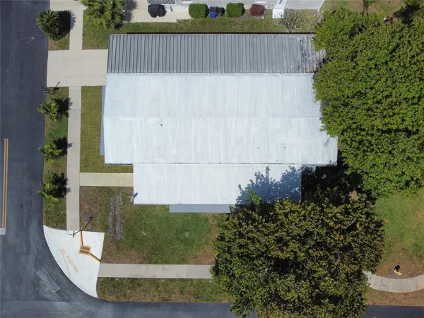 $235,000 | 113 Northwest 52nd Court, Deerfield Beach, FL 33064