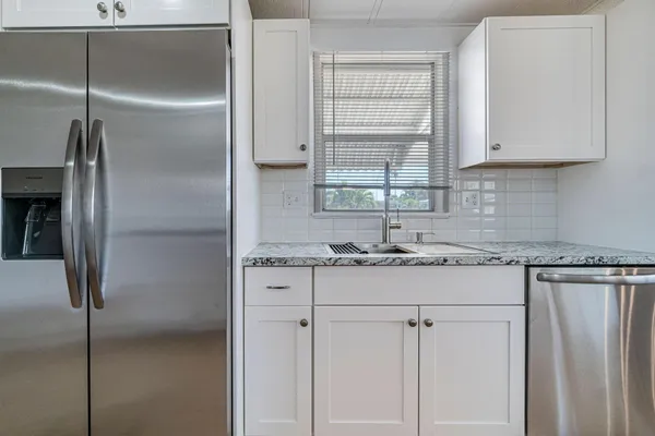 $235,000 | 113 Northwest 52nd Court, Deerfield Beach, FL 33064