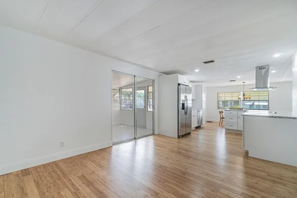 $235,000 | 113 Northwest 52nd Court, Deerfield Beach, FL 33064