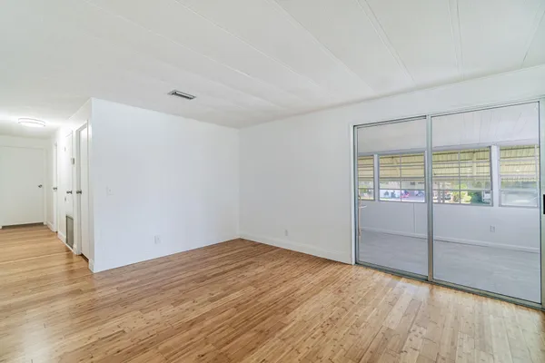 $235,000 | 113 Northwest 52nd Court, Deerfield Beach, FL 33064