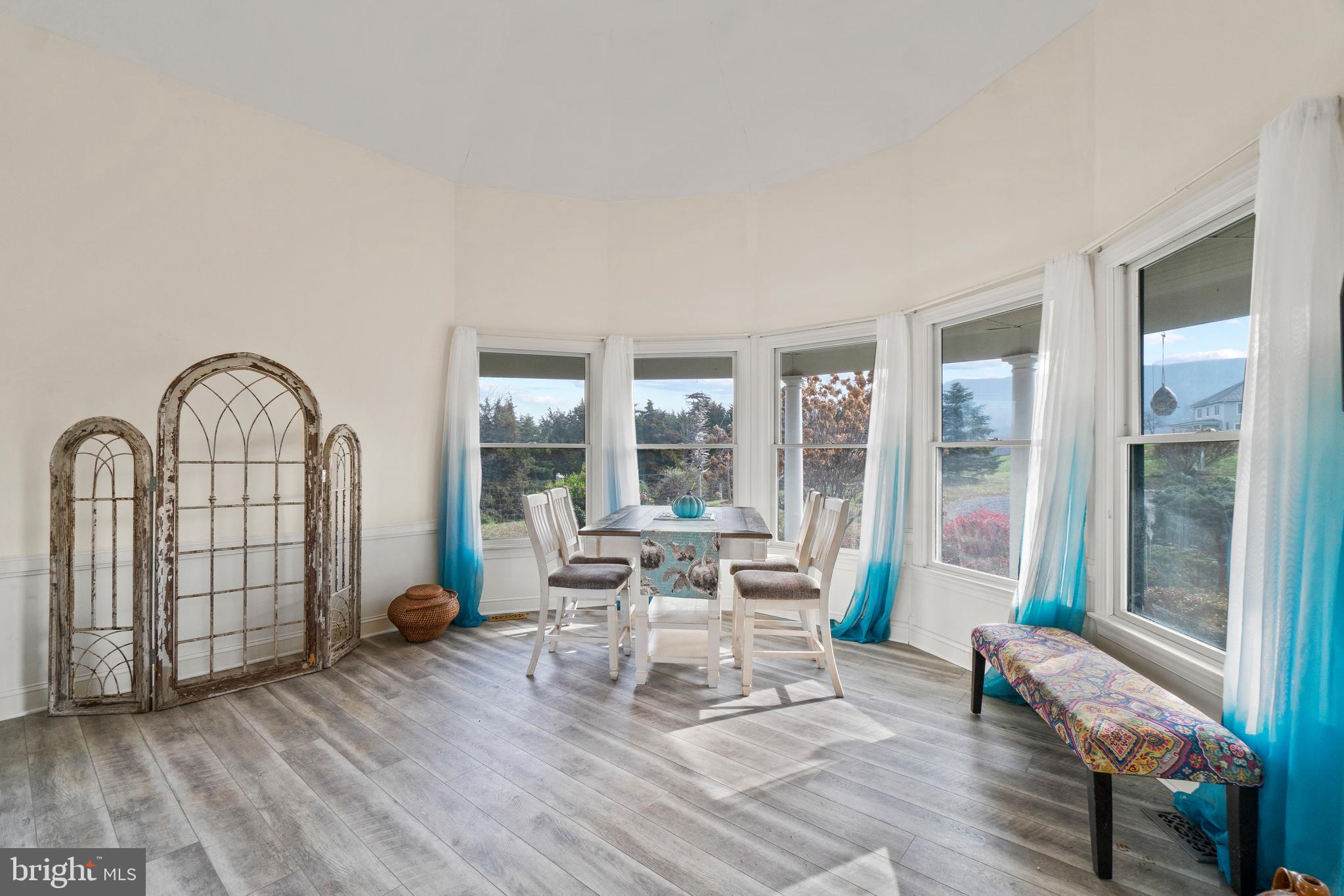 357 Sandy Hook Road Strasburg, VA 22657 - Photo 6 of 100 Gallery Image 6