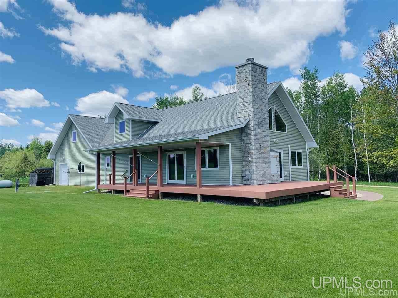9495 Co Road Cornell, MI 49818 - Photo 3 of 40