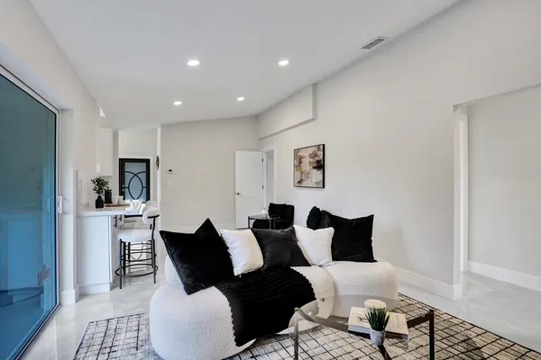 $675,000 | 2881 Northwest 98th Way, Coral Springs, FL 33065