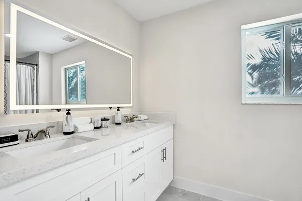 $675,000 | 2881 Northwest 98th Way, Coral Springs, FL 33065
