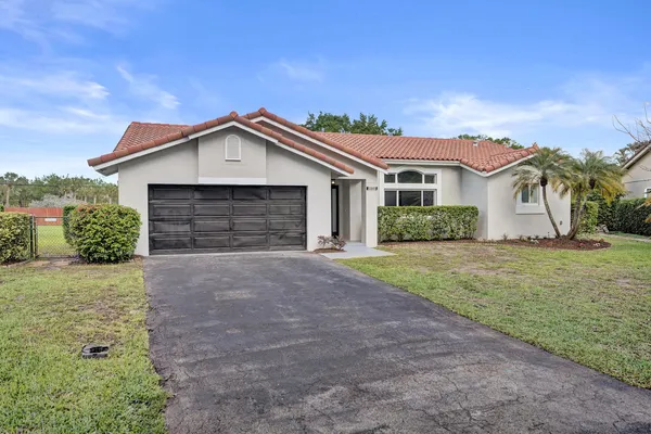 $675,000 | 2881 Northwest 98th Way, Coral Springs, FL 33065