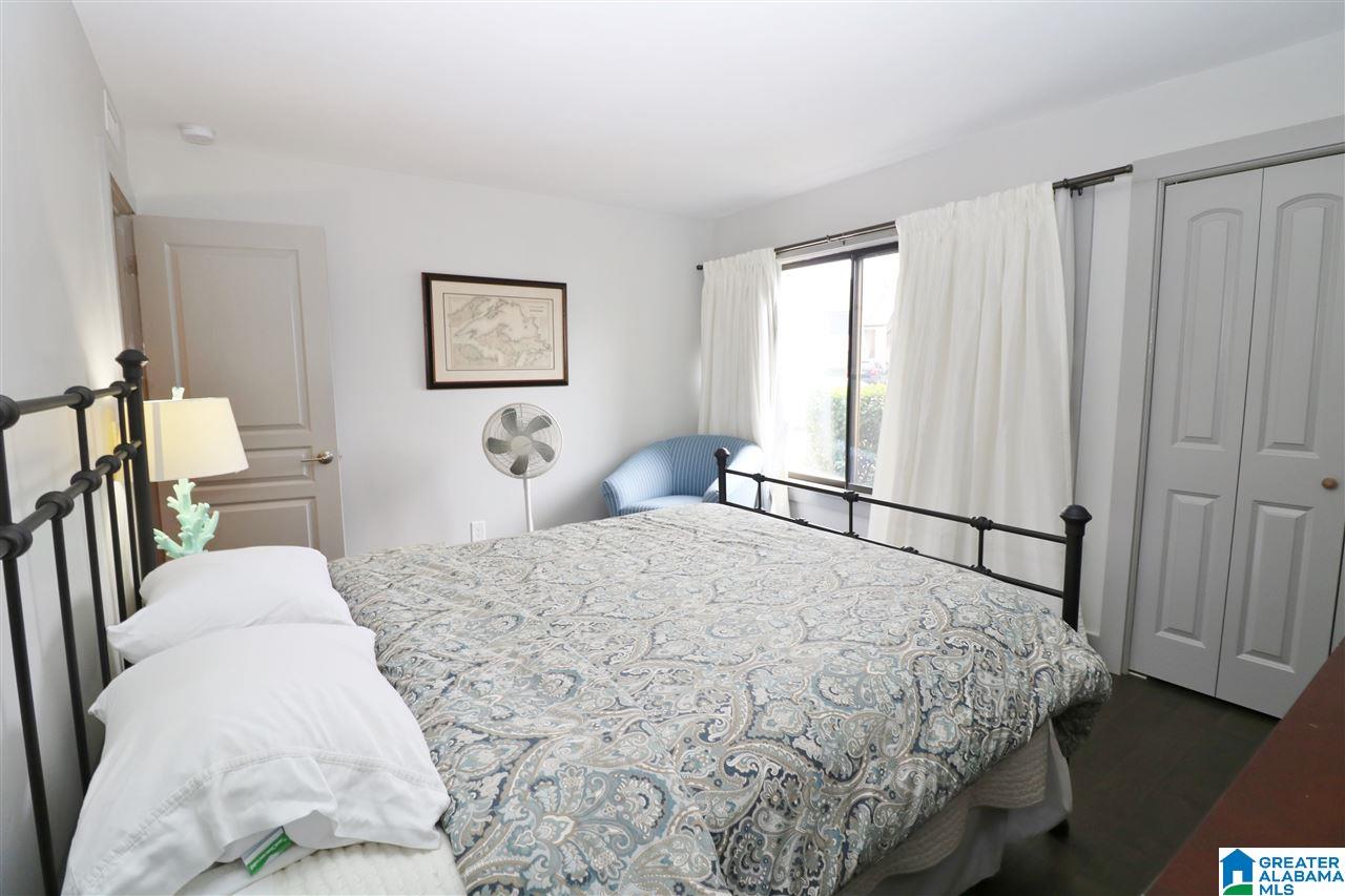 505 Paradise Isle, Unit 505 Riverside, AL 35135 - Photo 16 of 32