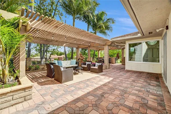 $1,730,000 | 2 Featherwood, Irvine, CA 92612