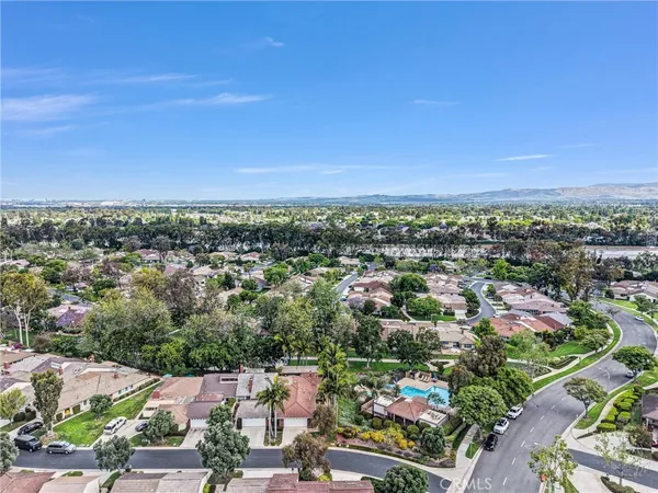 $1,730,000 | 2 Featherwood, Irvine, CA 92612