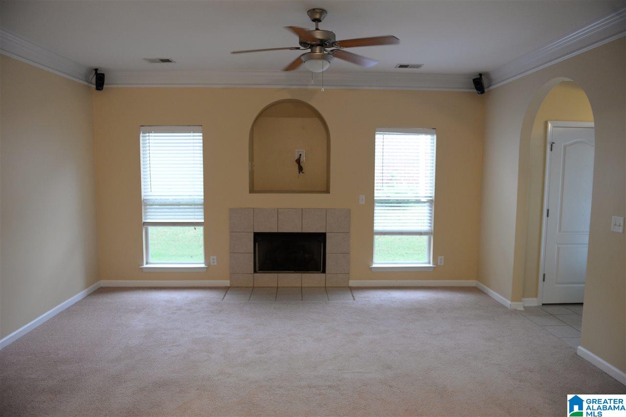 289 High Ridge Drive Pelham, AL 35124 - Photo 3 of 25