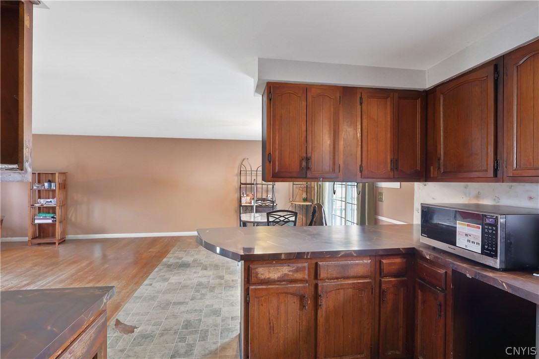 9446 Bear Springs Road Brewerton, NY 13029 - Photo 12 of 39
